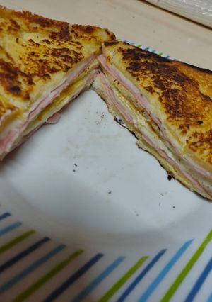 Una foto de Sándwich DPM