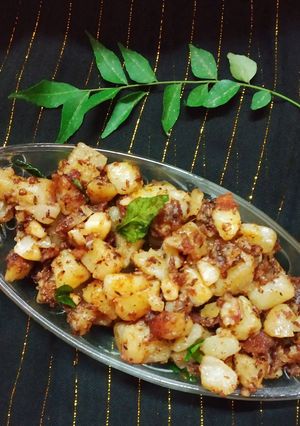 A picture of Jeera aloo.