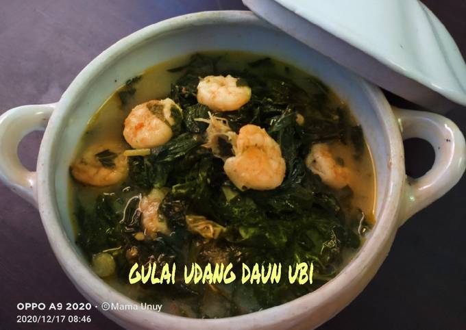 Gulai udang daun ubi