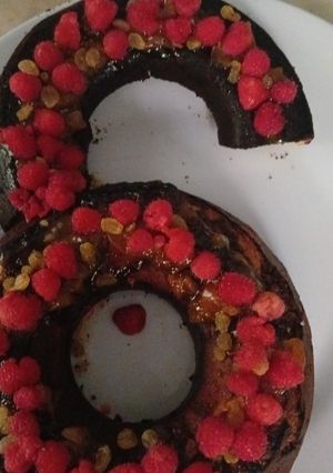 صورة لوصفة حلوى على شكل رقم سته