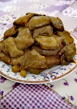 عکسی از دستور دلمه برگ مو