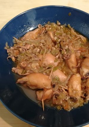 Una foto de Chipirones con gambón en olla express