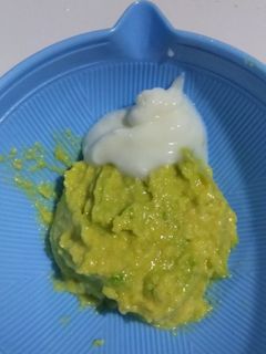 Foto resep Snack MPASI 6+ Puree Alpukat Mentega Yogurt