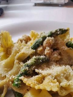 Foto de Massa com Espargos, Limão e Parmesão