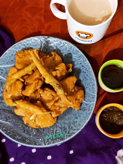 डबल फ्राई गोभी पकौडे(double fry gobhi pakoda recipe in hindi) रेसिपी मुख्य फोटो