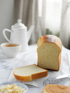 A picture of Sourdough Shokupan Bread.
