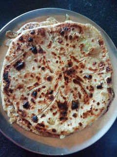 A picture of Aloo paratha.