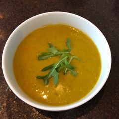 A picture of Carrot and coriander soup.