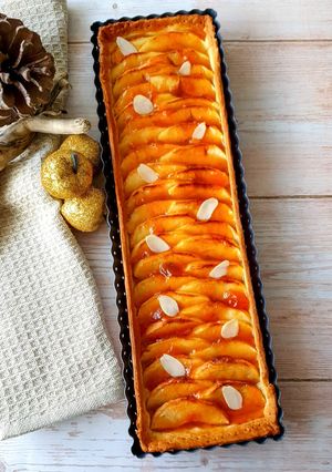 Une photo de Tarte pommes confiture d'abricots