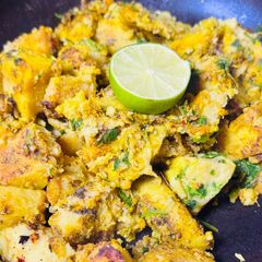A picture of Stir fried yam.