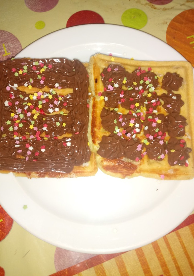 Una foto de Waffles  belgas con sabor a esencia de naranja