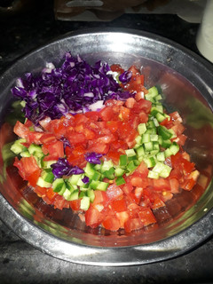 صورة لوصفة سلطة خضار 🥗