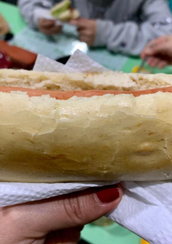 Una foto de Pan de completo✔️