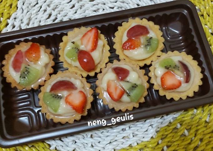 Resep Fruit Pie Pie Buah Oleh Neng Geulis Sofyan Cookpad