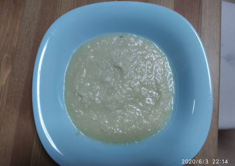Crema de puerro y manzana