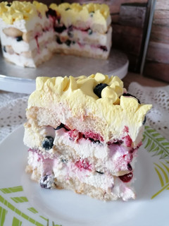 Foto di Torta ai frutti di bosco