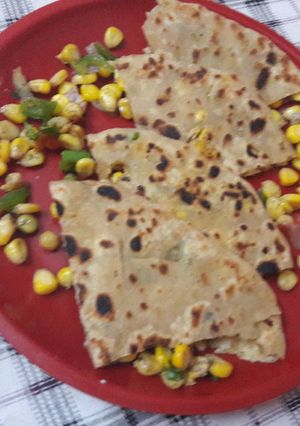 A picture of Corn Capsicum Parantha.