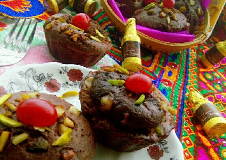 Steamed Dry fruits Chocolate cup cake
