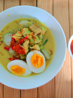 Foto resep Lontong Sayur Ayam Telur