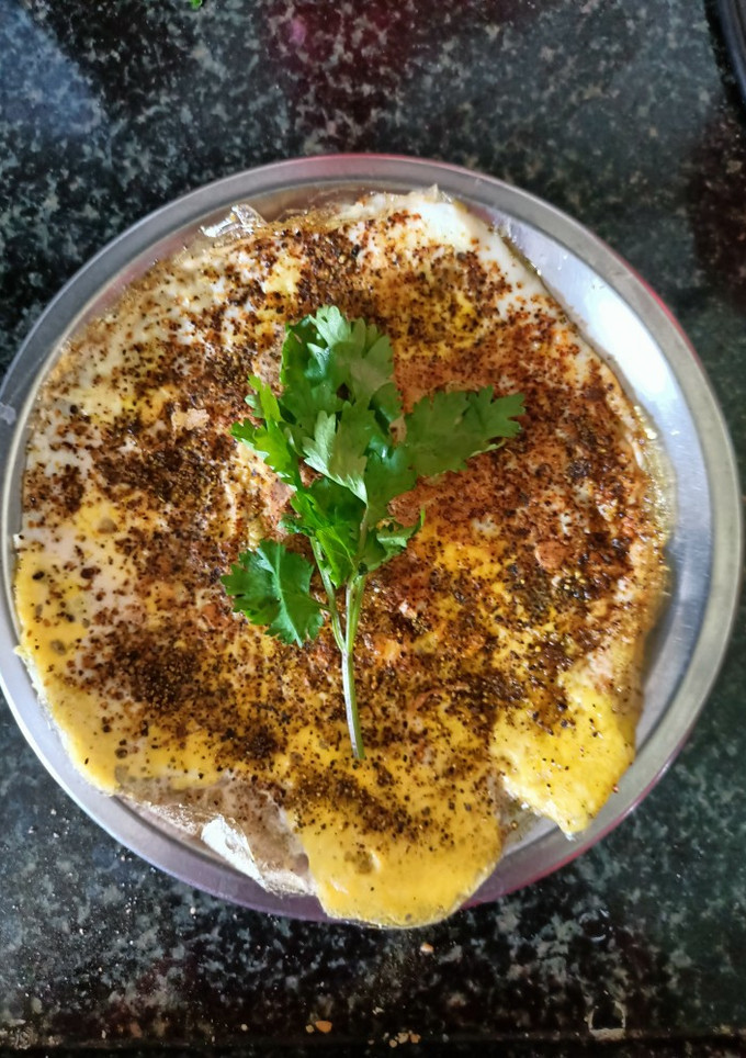 மிளகு முட்டை ஆம்லெட் (Milagu muttai omelette recipe in tamil) செய்முறை முக்கிய புகைப்படம்