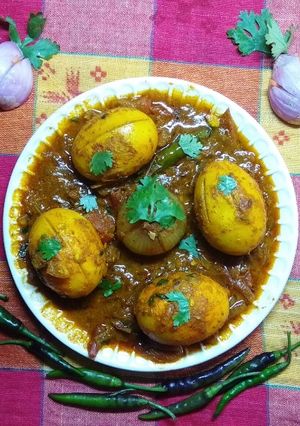 ডিমের দোপেঁয়াজা রেসিপির প্রধান ছবি