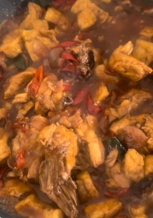 Foto resep Ayam Kecap Kuah Saos Pedas
