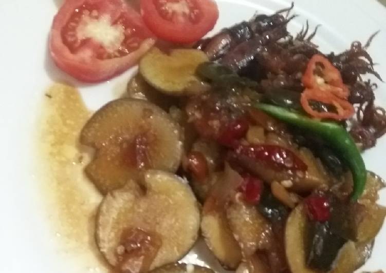 Terik jengkol sotong rese(sotong kering)