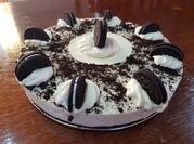 Una foto de cheesecake de galletas oreo