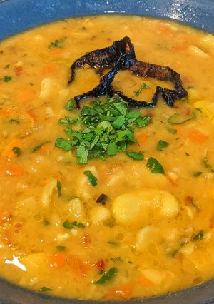 A picture of Fava beans soup.
