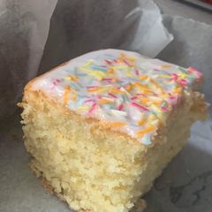 A picture of Sprinkle Cake.