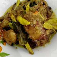 A picture of Rempelo ati bumbu kuning.