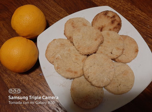 Una foto de Galletitas de naranja🧡🍊