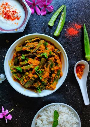 A picture of Dahi Bhindi.