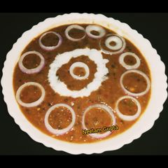 A picture of Dal makhni.