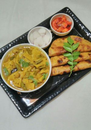 A picture of Guvar dhokli.