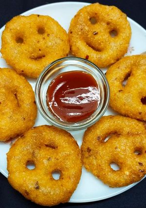 चटपटी स्माइली (chatpati smiley recipe in Hindi) रेसिपी मुख्य फोटो