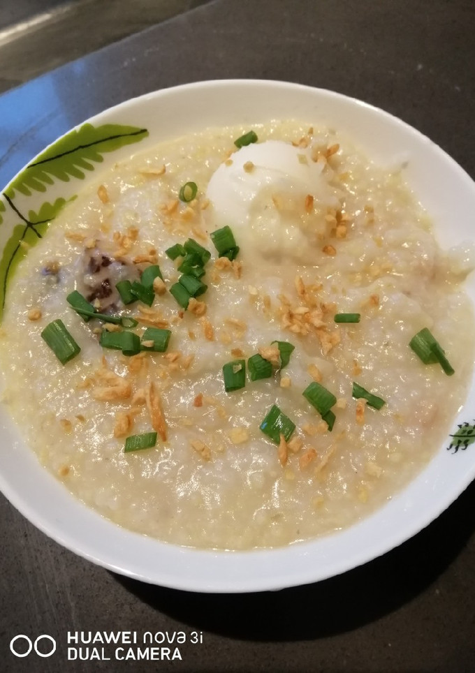 A picture of Congee.