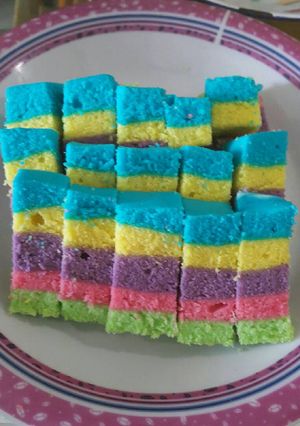 Foto resep Rainbow Cake Kukus Putih Telur