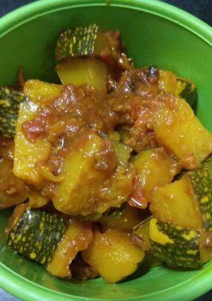 A picture of Sitafal ki sabzi.