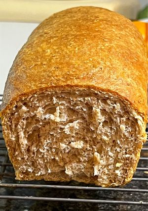 A picture of Whole Wheat Bread with Cassava Purée.