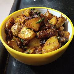 Potato onion fry A picture of Potato onion fry.