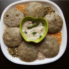 A picture of Healthy Idli.