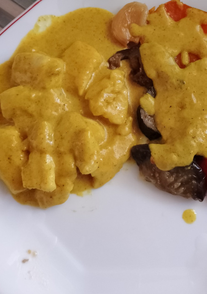 Una foto de Pechugas de pollo al curry (a mi manera)