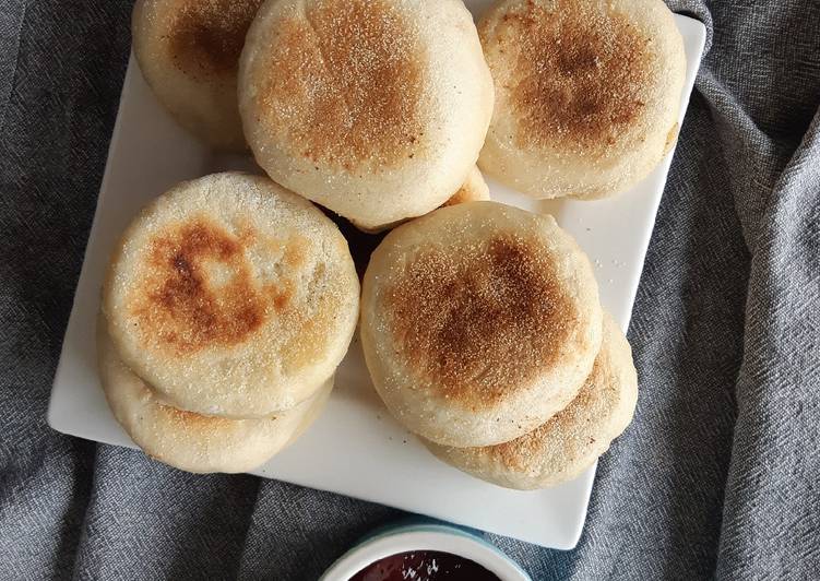Recipe of Speedy Sourdough English Muffins