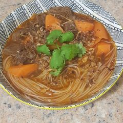 A picture of Vietnamese beef stew (Bo Kho).