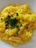 Risotto with fresh salmon fillet and saffron