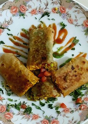 A picture of Leftover paneer bhurji kathi roll.