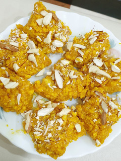 A picture of Mango mithai.