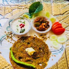 A picture of Jowar and Sattu Thalipith.