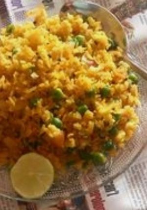 पोहा (poha ladoo recipe in Hindi) रेसिपी मुख्य फोटो